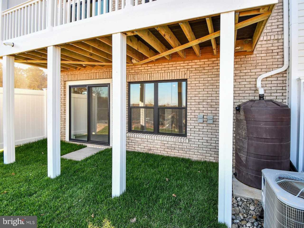 11453 Starlight Pl - Photo 4 of 50