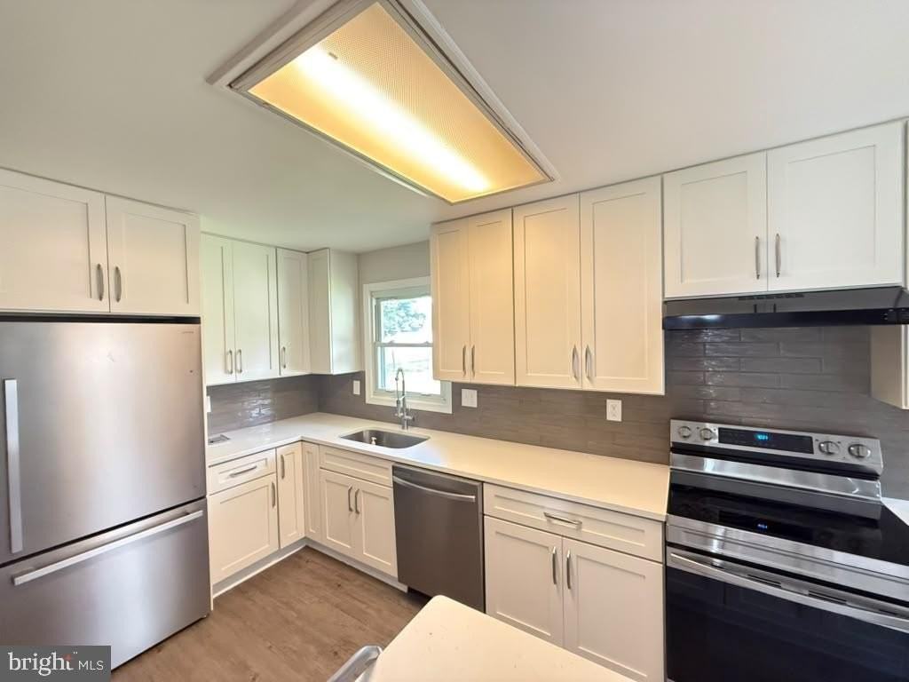 8111 Fort Foote Rd - Photo 2 of 19