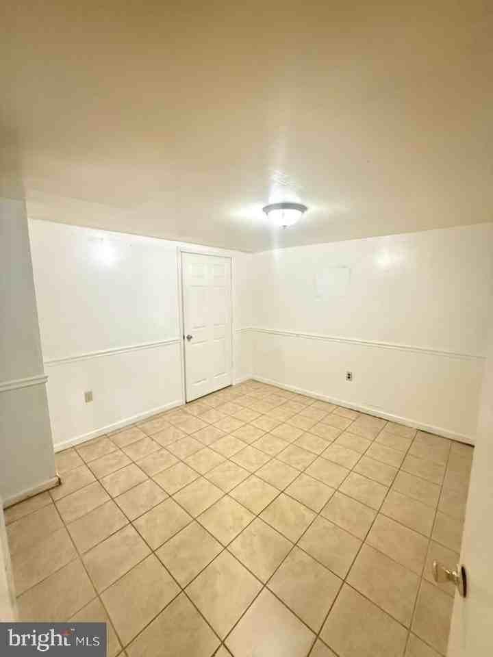 8111 Fort Foote Rd - Photo 3 of 19