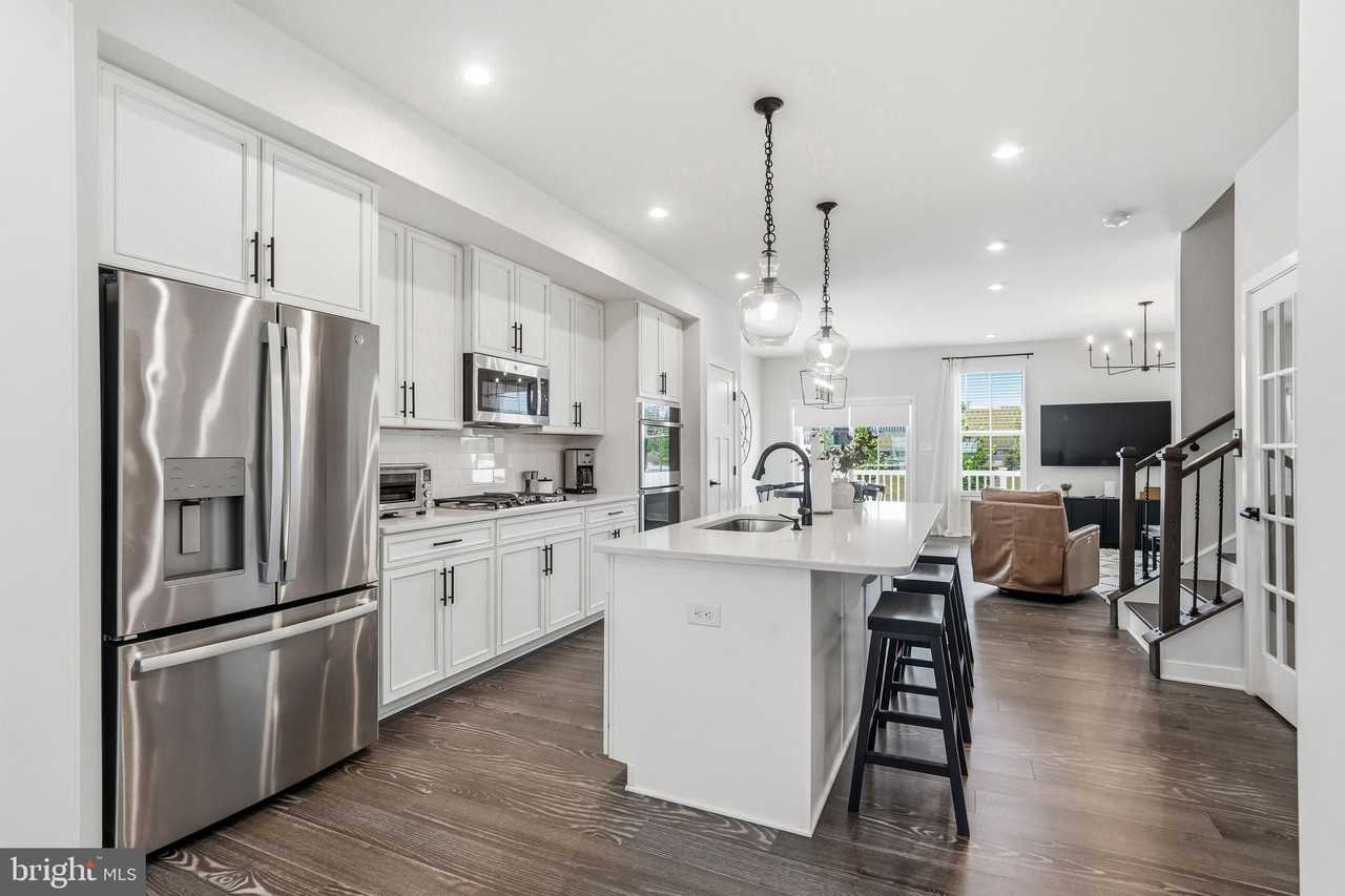22 Cinnamon Ln - Photo 6 of 38