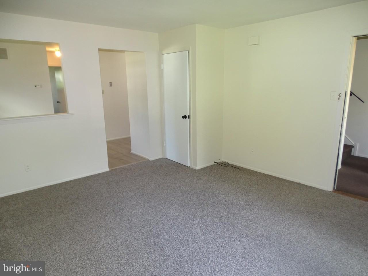 2188 Lisa Dr - Photo 3 of 22