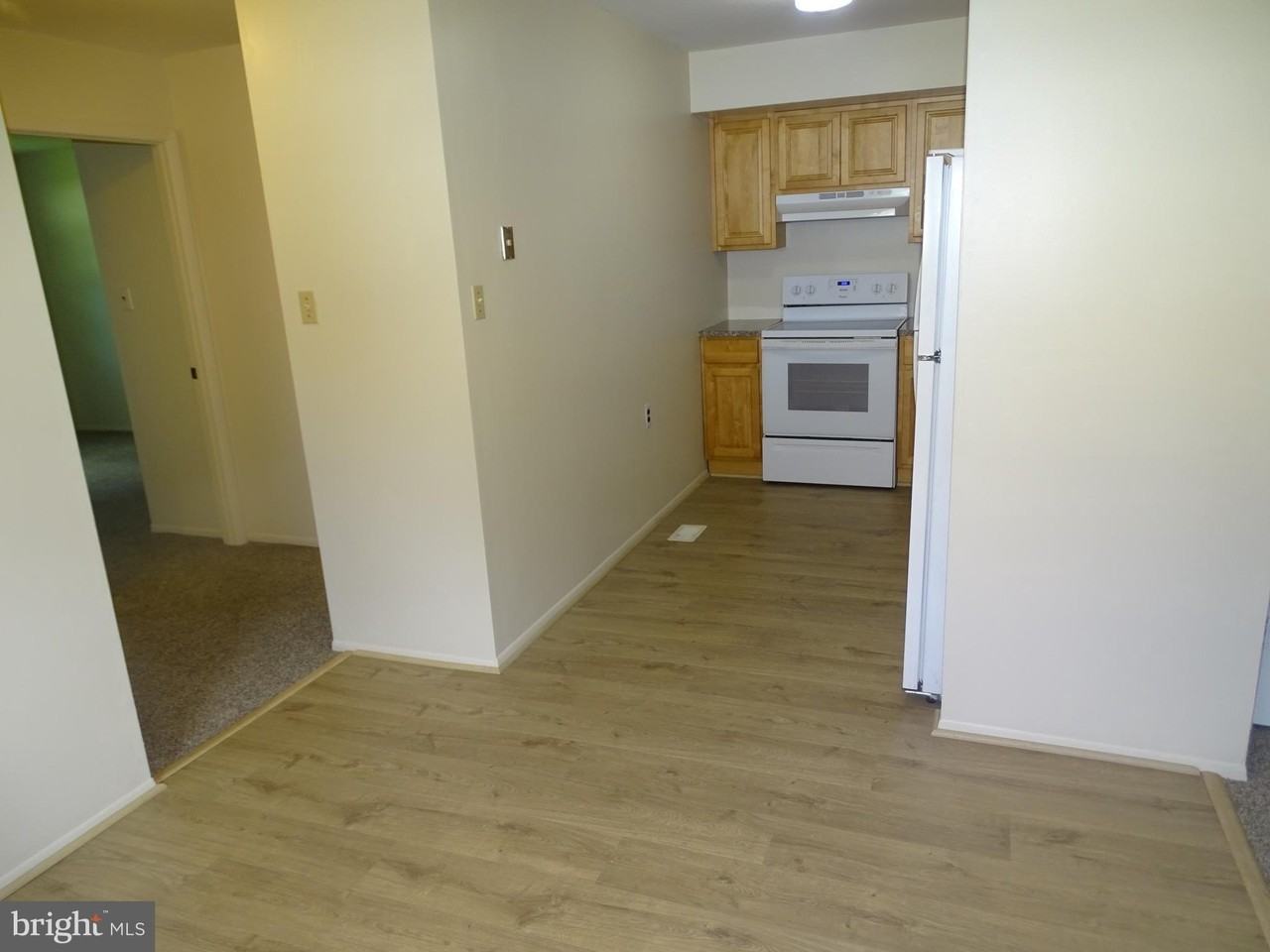 2188 Lisa Dr - Photo 7 of 22