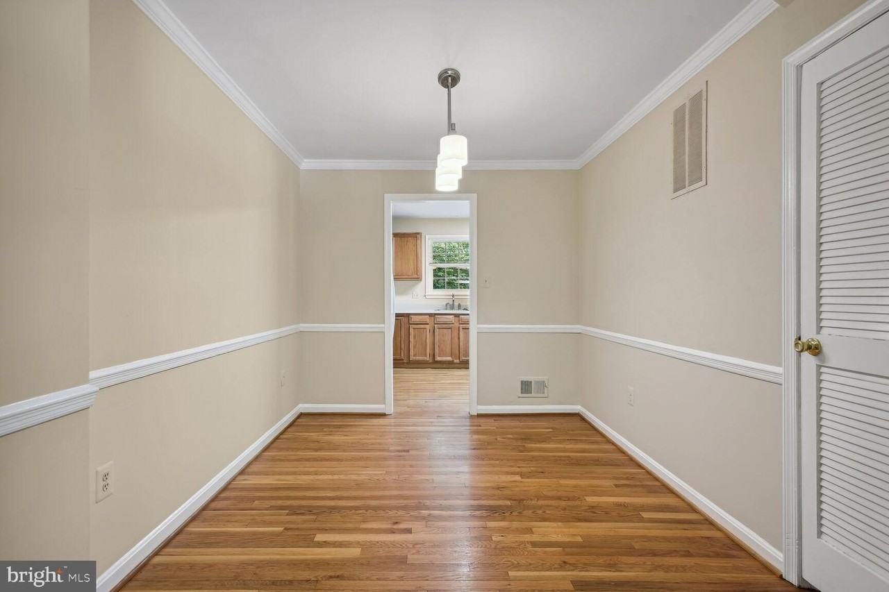 1510 Chatham Colony Ct - Photo 5 of 27