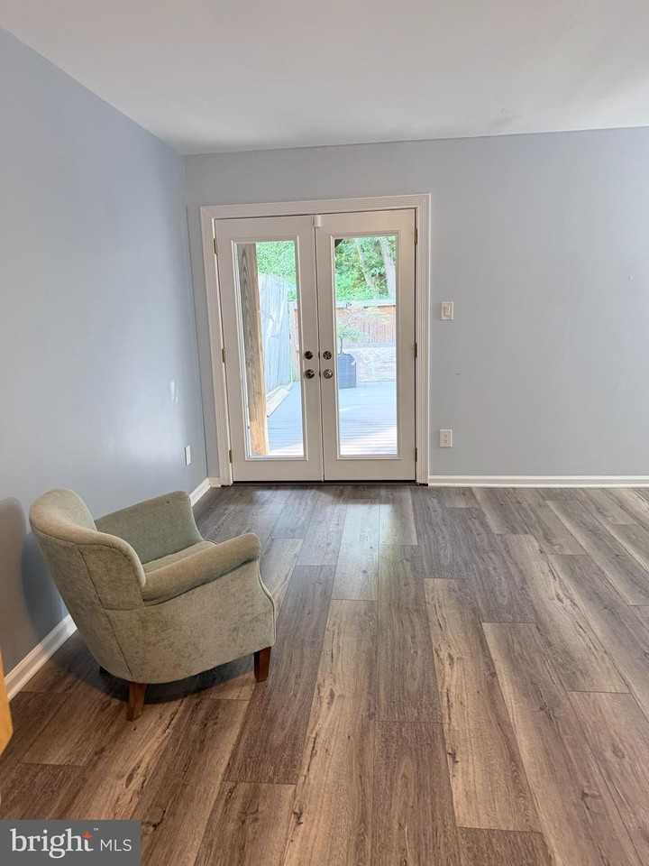 8504 Shirley Woods Ct - Photo 7 of 20