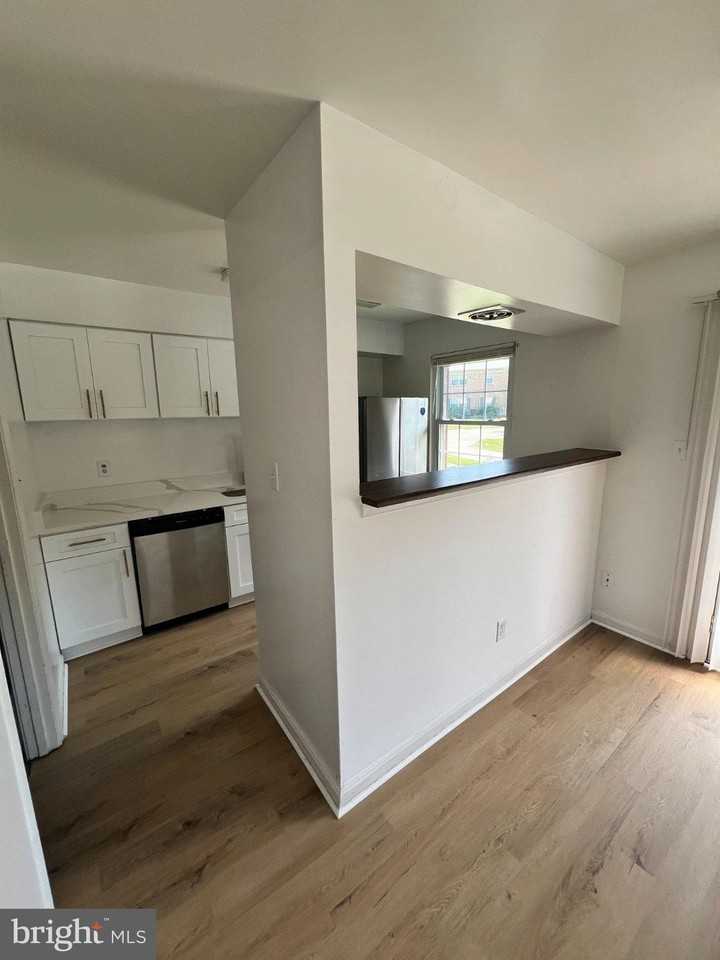 9737 Hagel Cir #48A - Photo 5 of 8