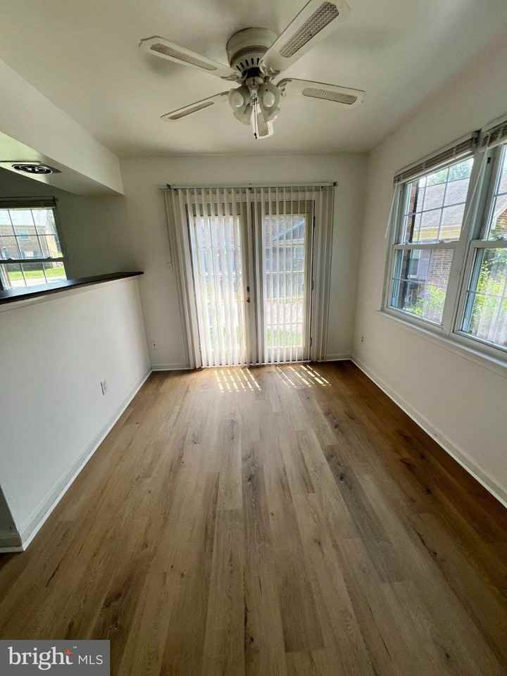 9737 Hagel Cir #48A - Photo 6 of 8