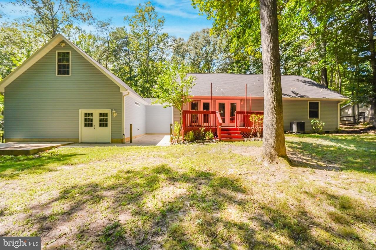 10521 Roosevelt Dr - Photo 5 of 31