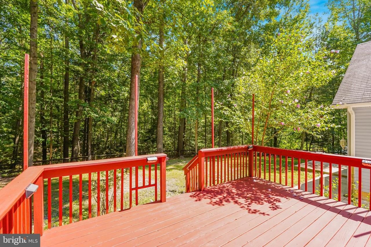 10521 Roosevelt Dr - Photo 6 of 31