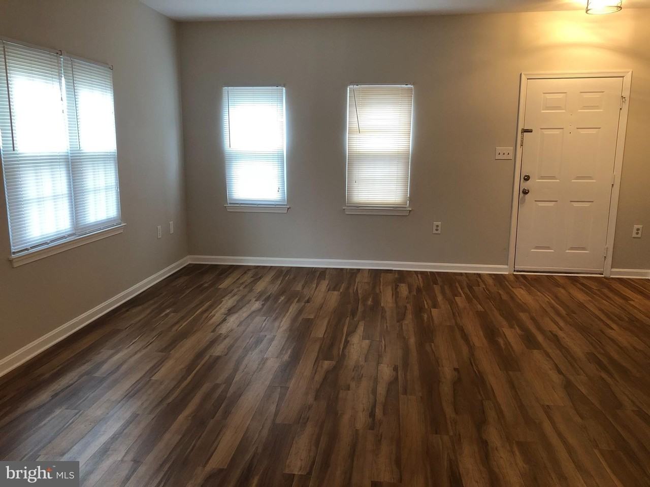 667 Constellation Sq Se #667 - Photo 2 of 16
