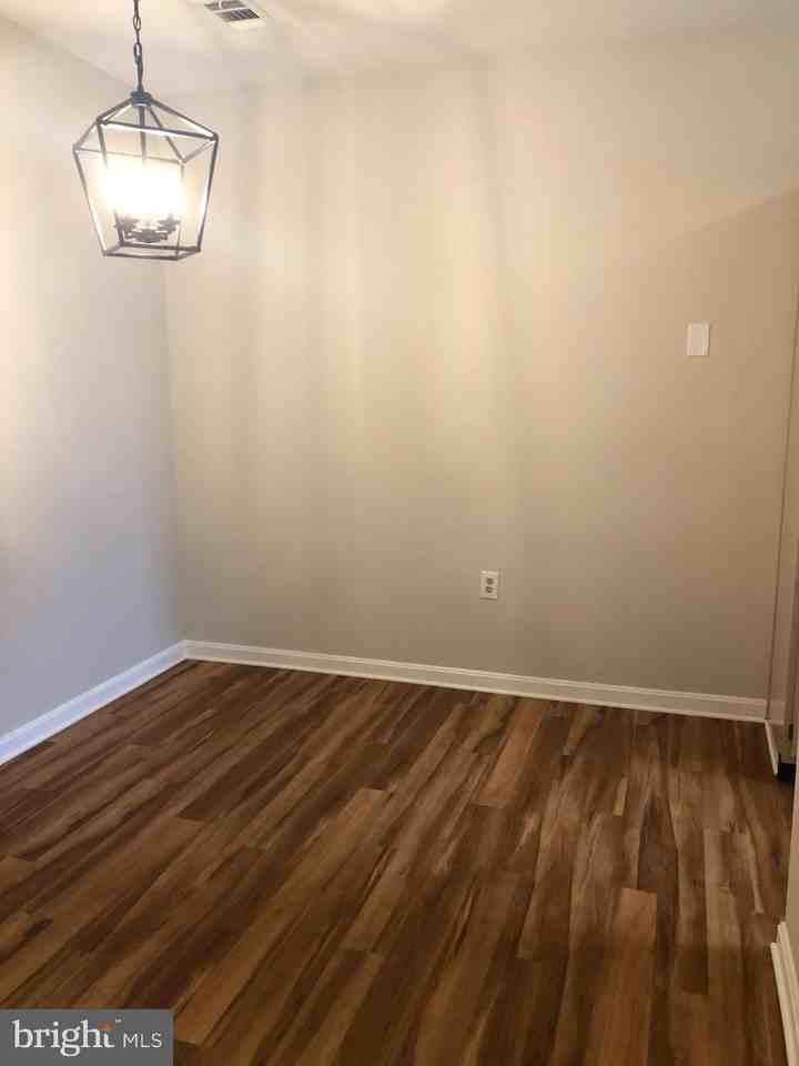 667 Constellation Sq Se #667 - Photo 4 of 16