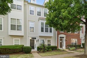 featured image of 14656 Crossfield Way