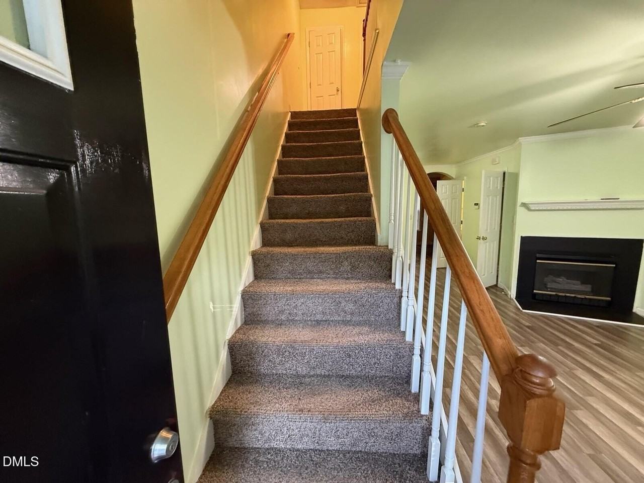 2829 Crestscene Trl - Photo 5 of 22
