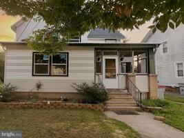 featured image of 21 N Myrtle St