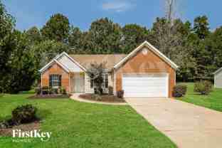 738 Baskins Cir - Photo 1 of 1