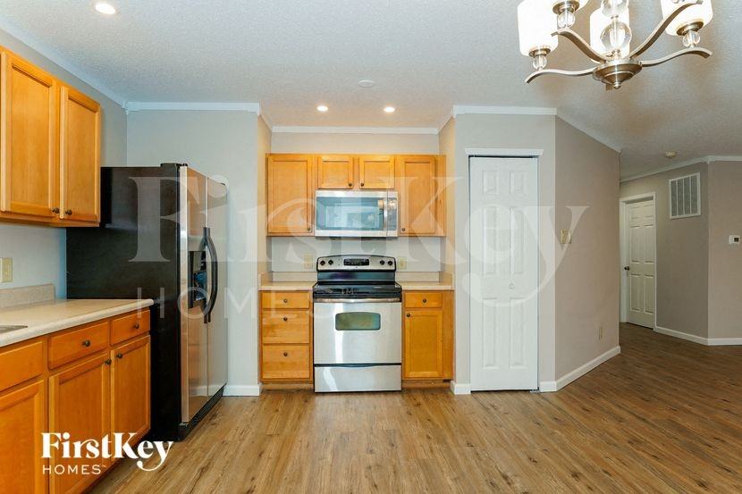 8410 Wanda Lake Dr - Photo 7 of 15