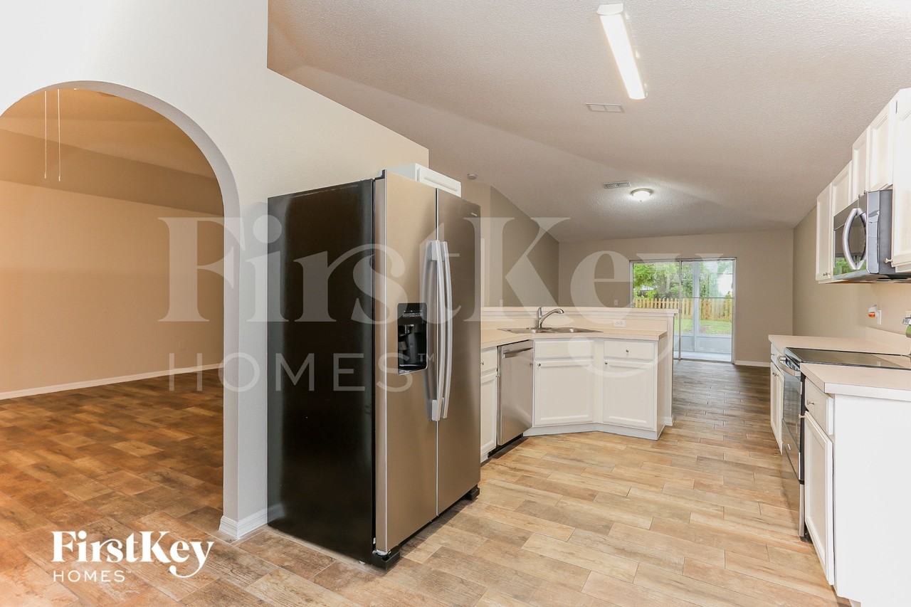 2683 Cobblestone Forest Cir E - Photo 6 of 16