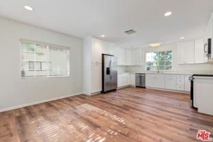 17322 Martha St - Photo 1 of 1