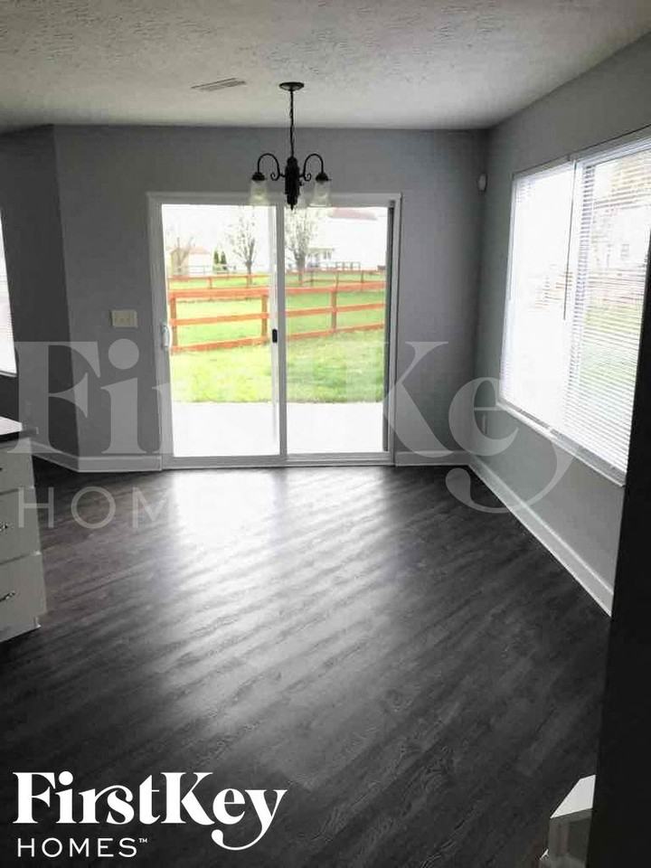 6573 Abingdon Hall - Photo 7 of 24