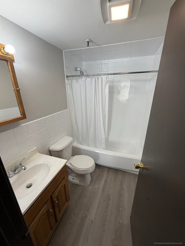 153 Main St #19 - Photo 5 of 16
