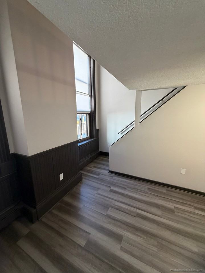 153 Main St #19 - Photo 6 of 16
