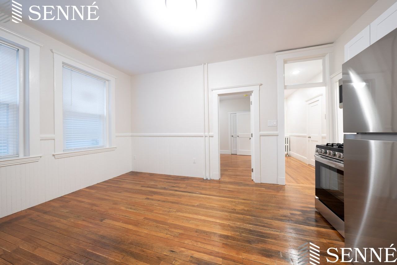 214 Chestnut St #1 - Photo 5 of 28