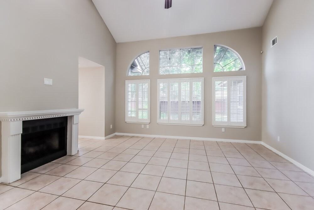 5414 Garden Village Dr - Photo 3 of 16