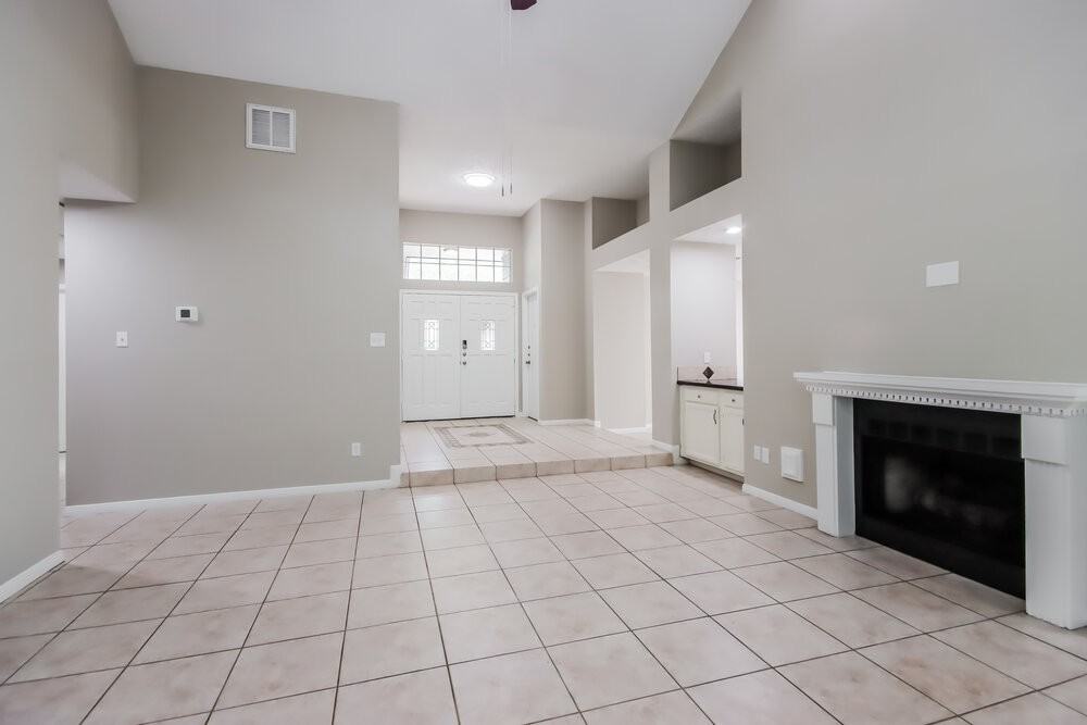 5414 Garden Village Dr - Photo 4 of 16