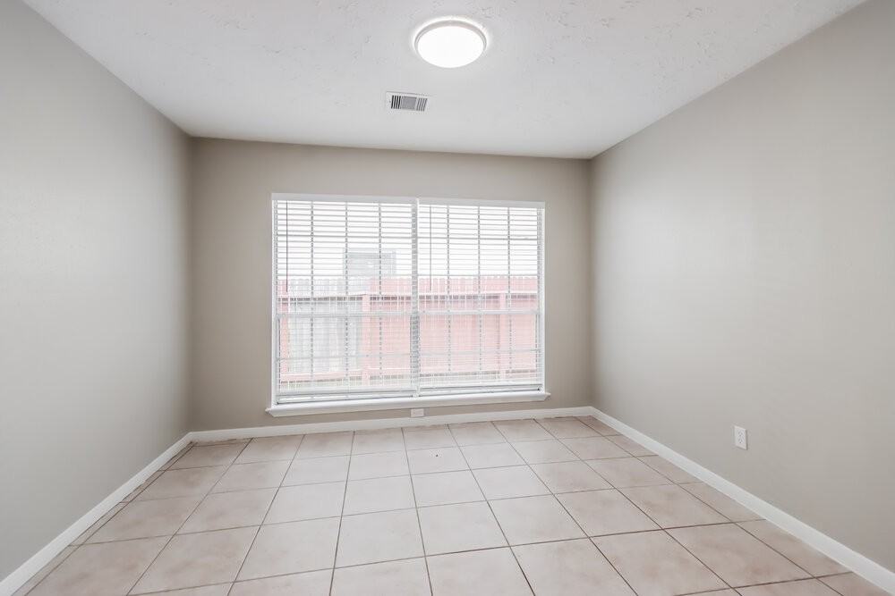 5414 Garden Village Dr - Photo 5 of 16