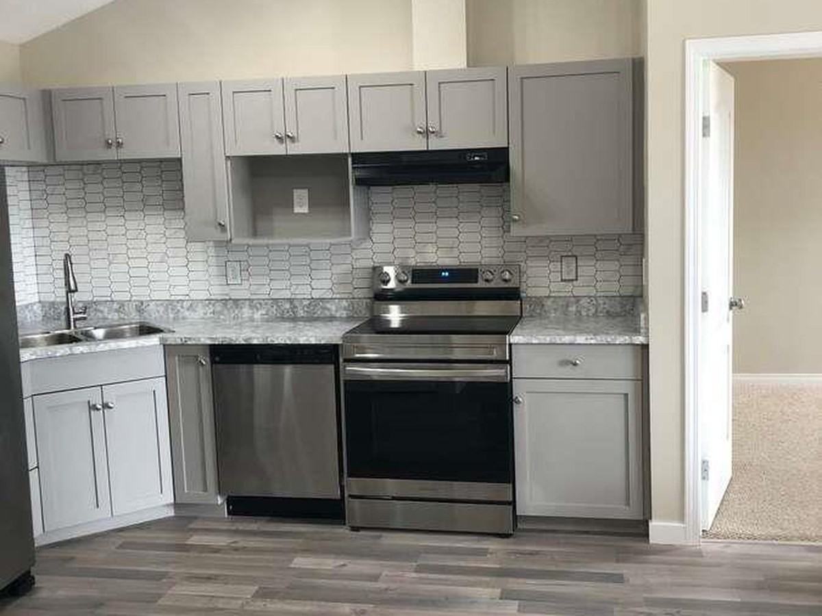 151 Edwards Dr Sw - Photo 7 of 43
