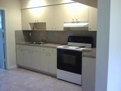 981 Ne 36th St #1 - Photo 2 of 4