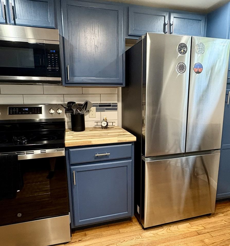 301 Wolfe St #2ndFL - Photo 7 of 10