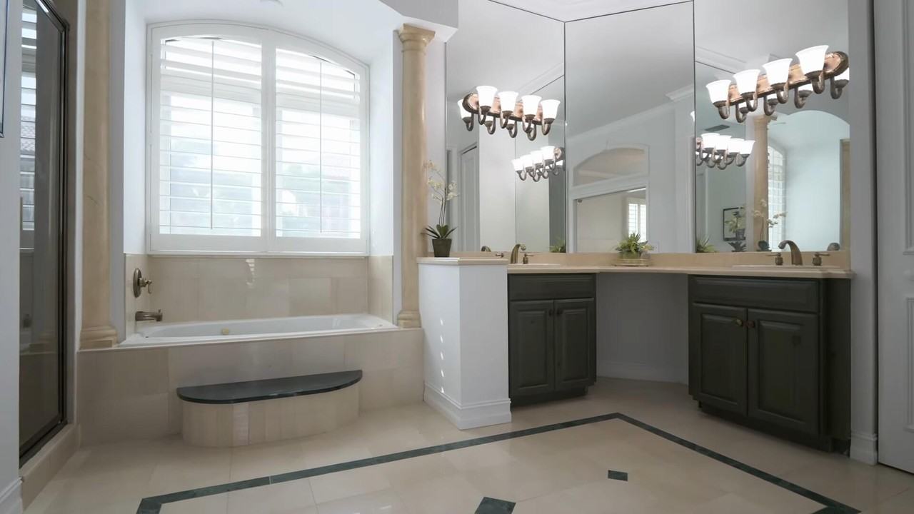 450 Surfside Ln - Photo 6 of 12