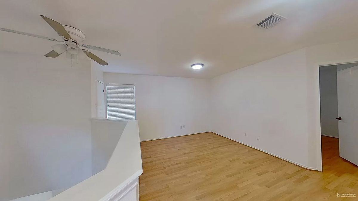 14010 Conner Downs Dr - Photo 5 of 33