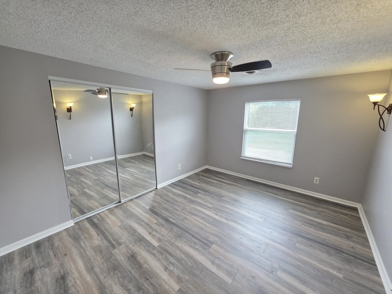 2440 Stembridge Ct #J - Photo 7 of 11