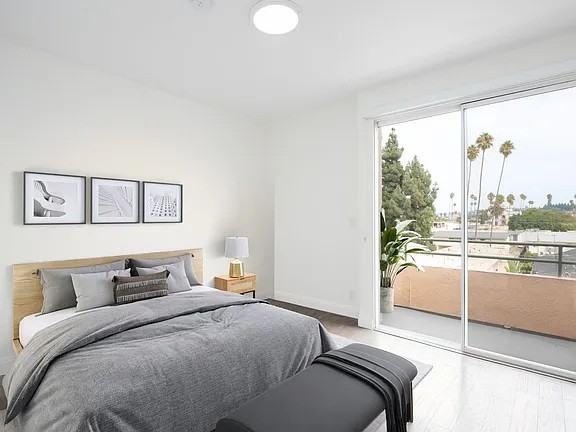 1616 N Serrano Ave - Photo 3 of 12