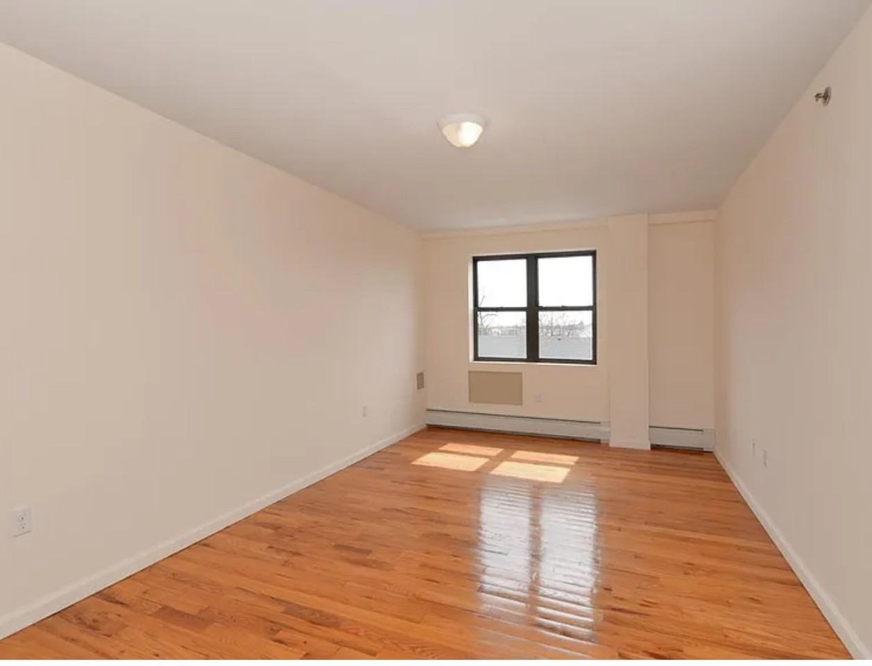 48 Hilton Ave - Photo 7 of 7