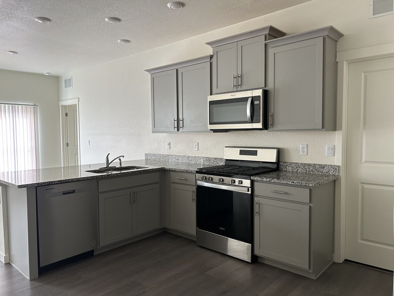 941 Canal West Dr #NA - Photo 2 of 3