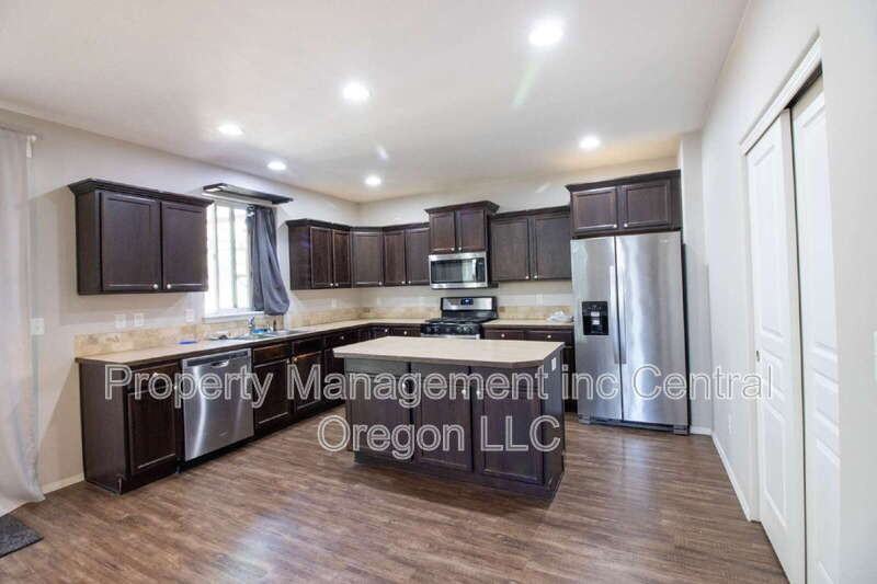 20278 Knightsbridge Pl - Photo 2 of 29