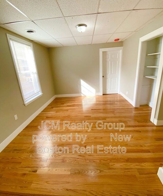 38 Neptune St #U1R - Photo 4 of 5