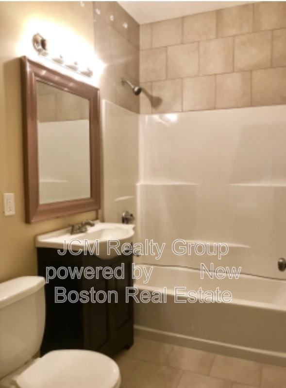 38 Neptune St #U2L - Photo 3 of 3
