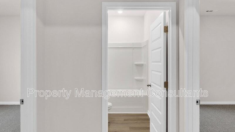 319 Murphy Ln - Photo 3 of 35