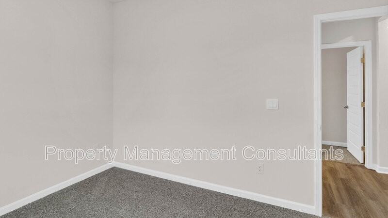 319 Murphy Ln - Photo 6 of 35