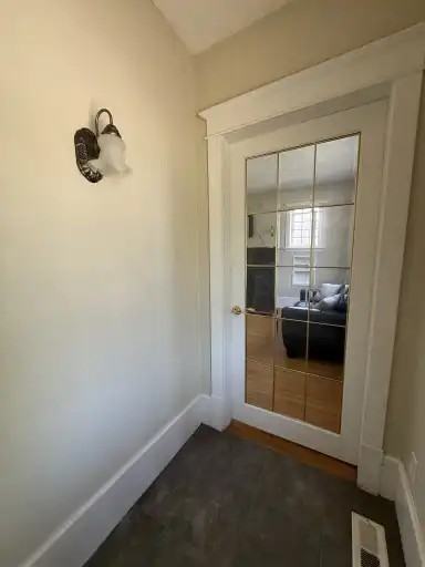 225 Mark St #MAIN - Photo 4 of 30