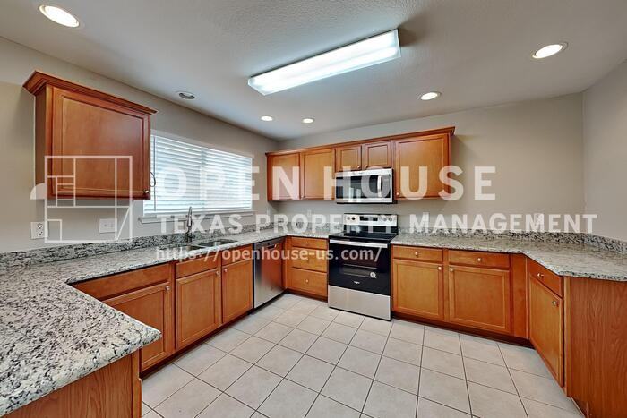 5732 Mountain Stream Trl - Photo 6 of 20
