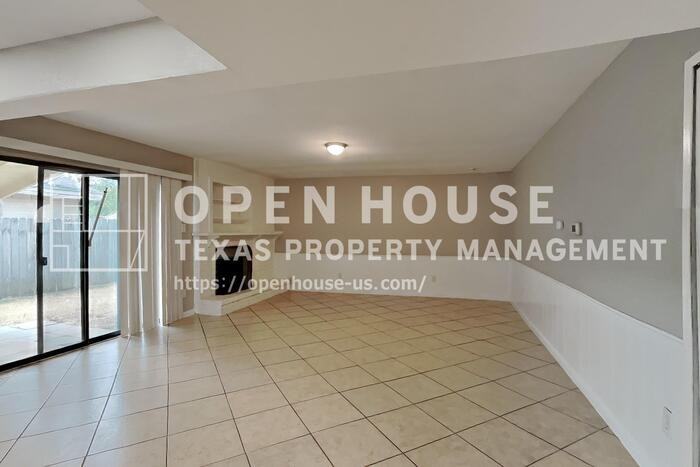 5119 Cairnleigh Dr - Photo 6 of 20