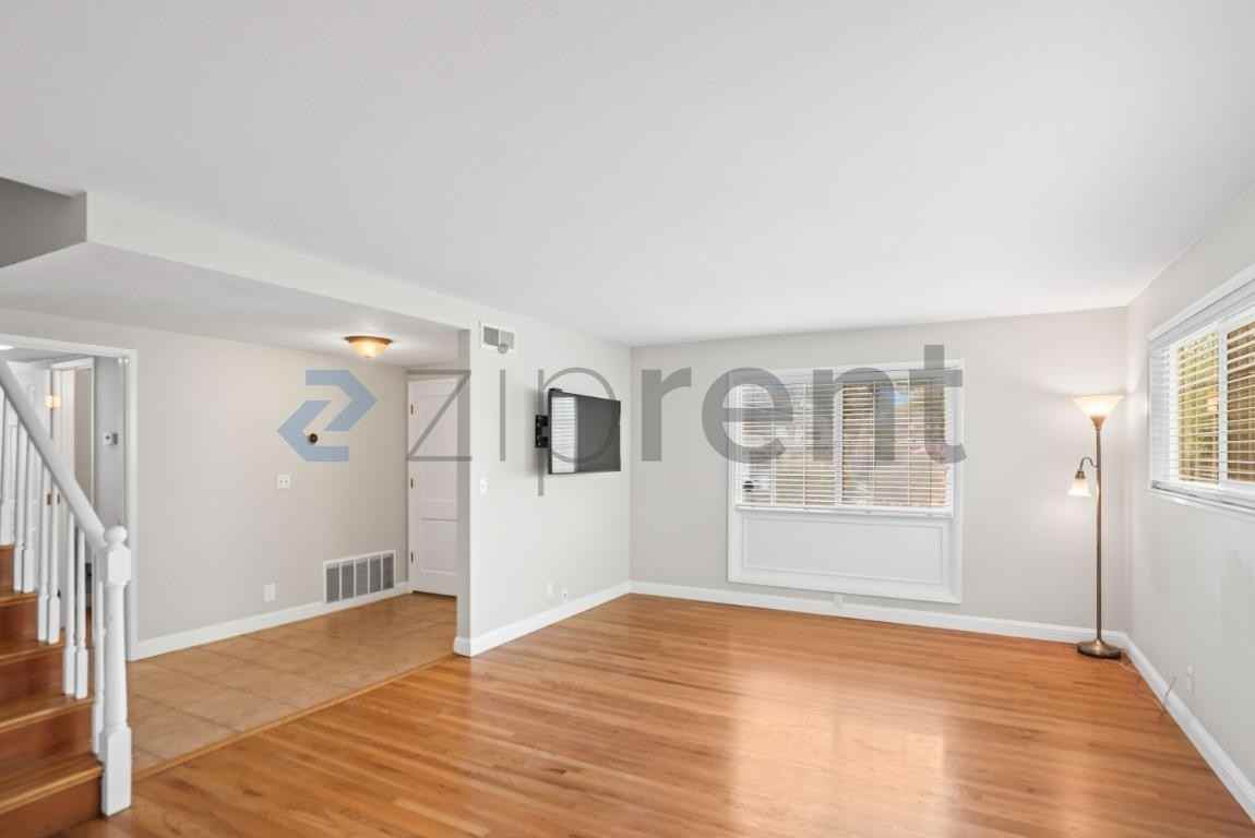 5710 Venado Ct - Photo 6 of 36