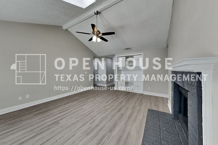 1916 Sharon Dr - Photo 6 of 20
