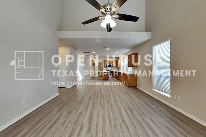 11800 Porcupine Dr - Photo 4 of 23