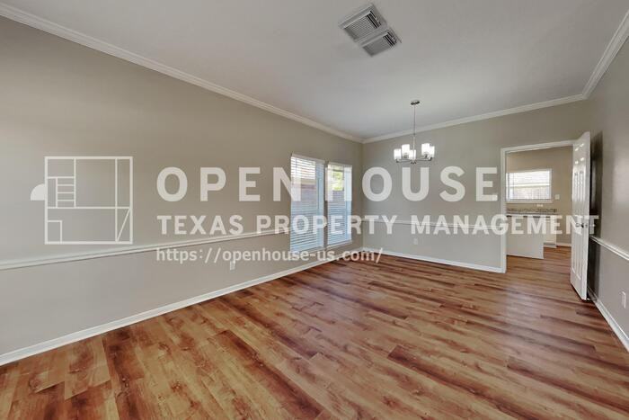 6231 Cotton Field Ln - Photo 4 of 23