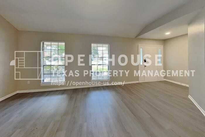 3418 Creek Manor Dr - Photo 5 of 21
